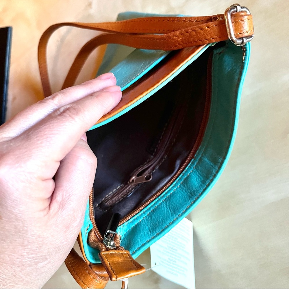 L' Artigiano Sorrentino Genuine Leather Crossbody Purse Teal & Tan NWT - Picture 6 of 8